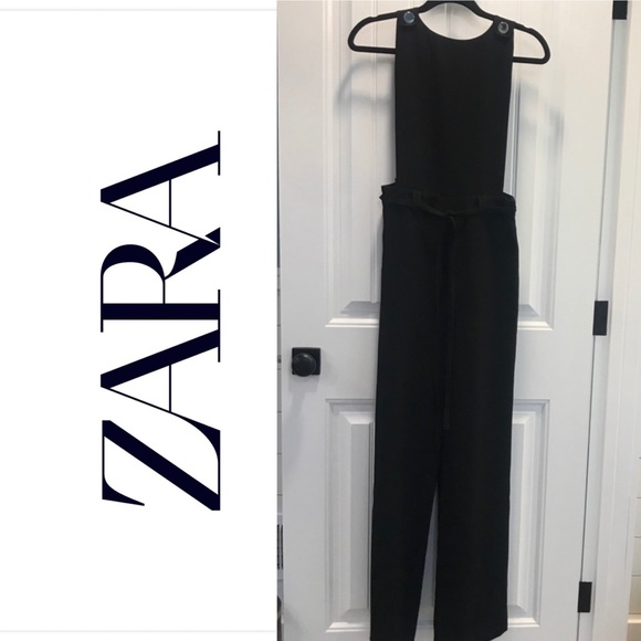 Zara Pants - Zara Woman Jumpsuit.Black. Size Small.